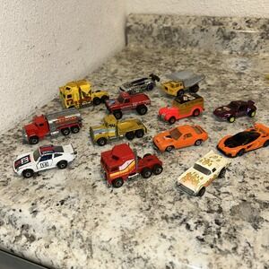 Vintage Hot‎ Wheels & Matchbox Cars Lot California Custom Thunder Roller C2